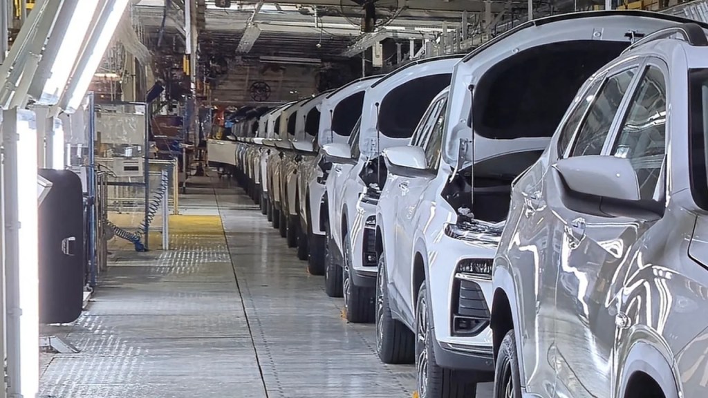 Automotrices aplican aumentos de hasta 6% en los autos 0 km ante la presión del&nbsp;dólar