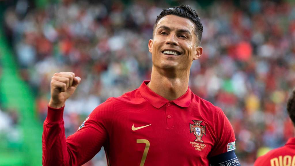 Cristiano Ronaldo reflexiona sobre su legado: “Mi familia me pregunta para qué quiero llegar a 1000&nbsp;goles”