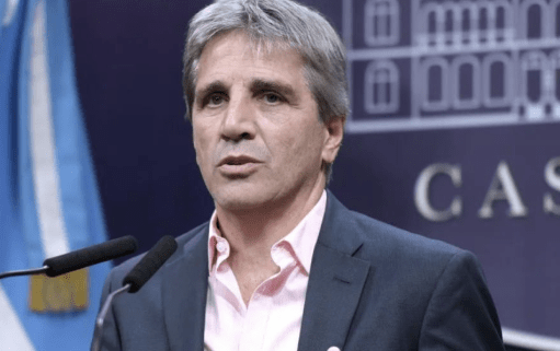 Caputo aseguró que la inflación seguirá bajando y se alineará con estándares&nbsp;internacionales