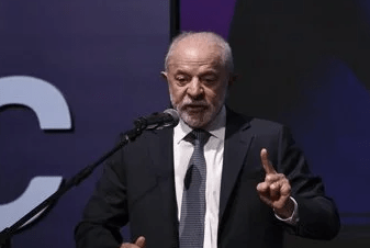 Lula acusó a la familia Bolsonaro de impulsar medidas comerciales contra Brasil
