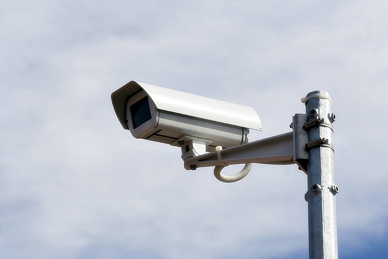 Las fotomultas complican a la gestión de Soria: denuncian que funcionan como mecanismo de recaudación y no de prevención   