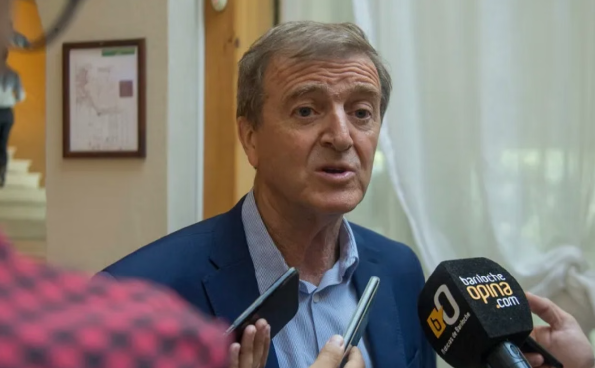 EL EXINTENDENTE DE CIPOLLETTI, ANIBAL TORTORIELLO, BLANQUEÓ SU ACERCAMIENTO A SORIA